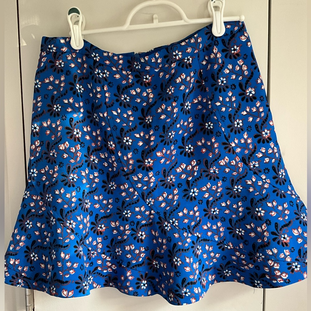 NWOT J. Crew Blue Floral Flutter Miniskirt, 4, MSRP $89